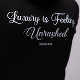 UNRUSHED HOODIE BLACK