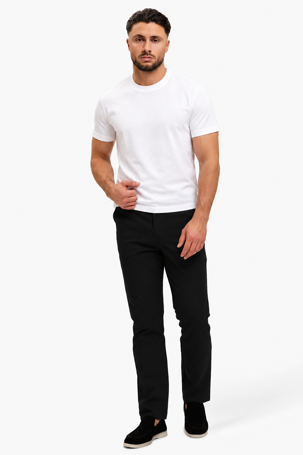 Classic Cotton T-shirt white — studio full, zwarte pantalon