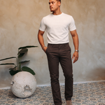 CORE STRAIGHT PANTS BROWN — lifestylefoto