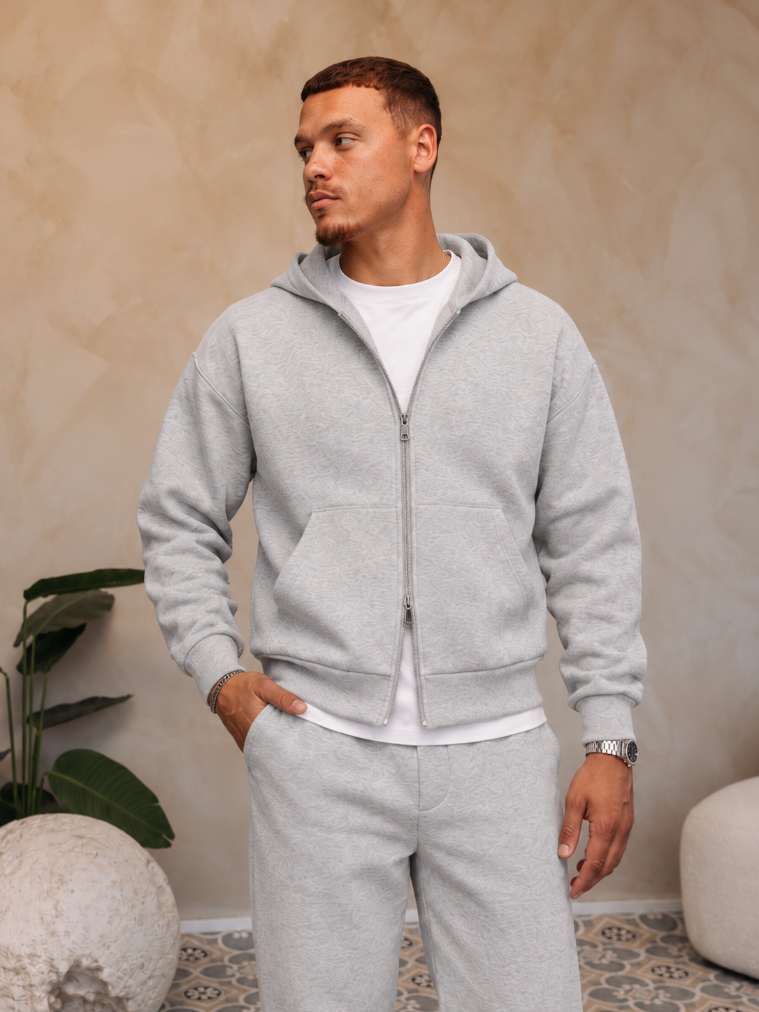 Deluxe Vest Light Grey, gedragen