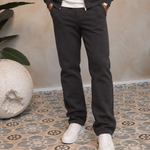 Essential Jogger Antraciet, gedragen