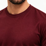 Gloss Essential Shirt Burgundy - detail stof en kraag, close-up