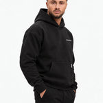 Grace Hoodie Black - schuin op model