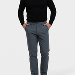 Essential Pants Dark Grey - model 2