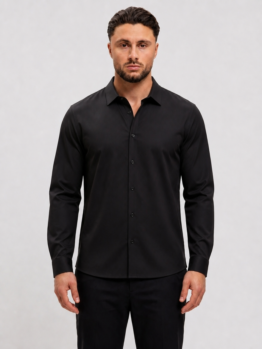 Classic Black Shirt - voorkant studio lange mouw