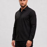 Classic Black Shirt - zijkant studio