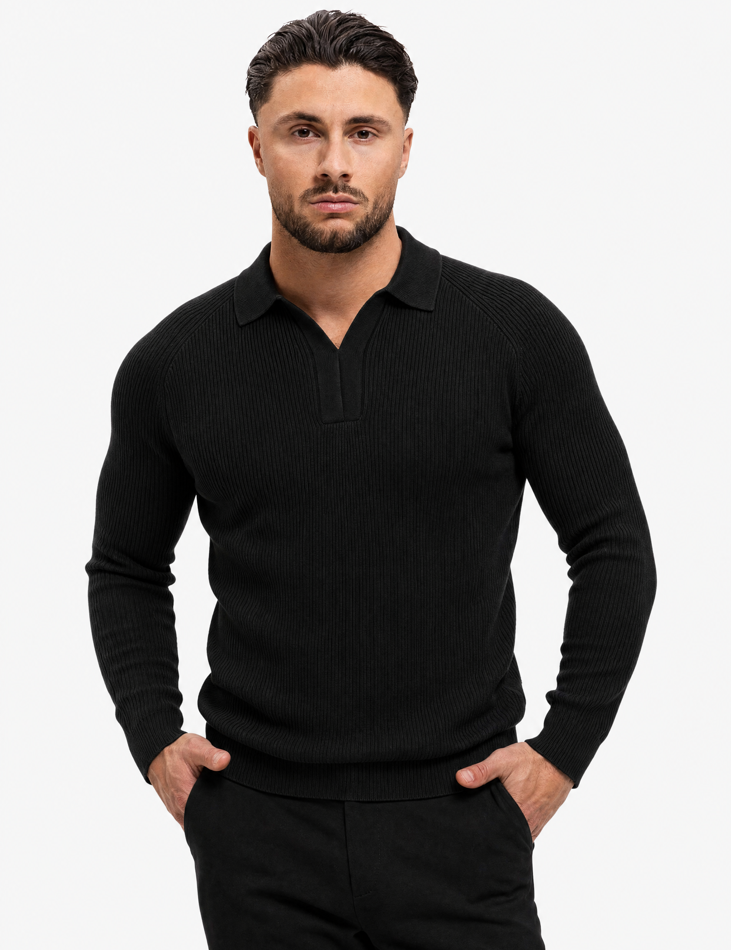 Ribbed Knit Polo Black - handen in zak