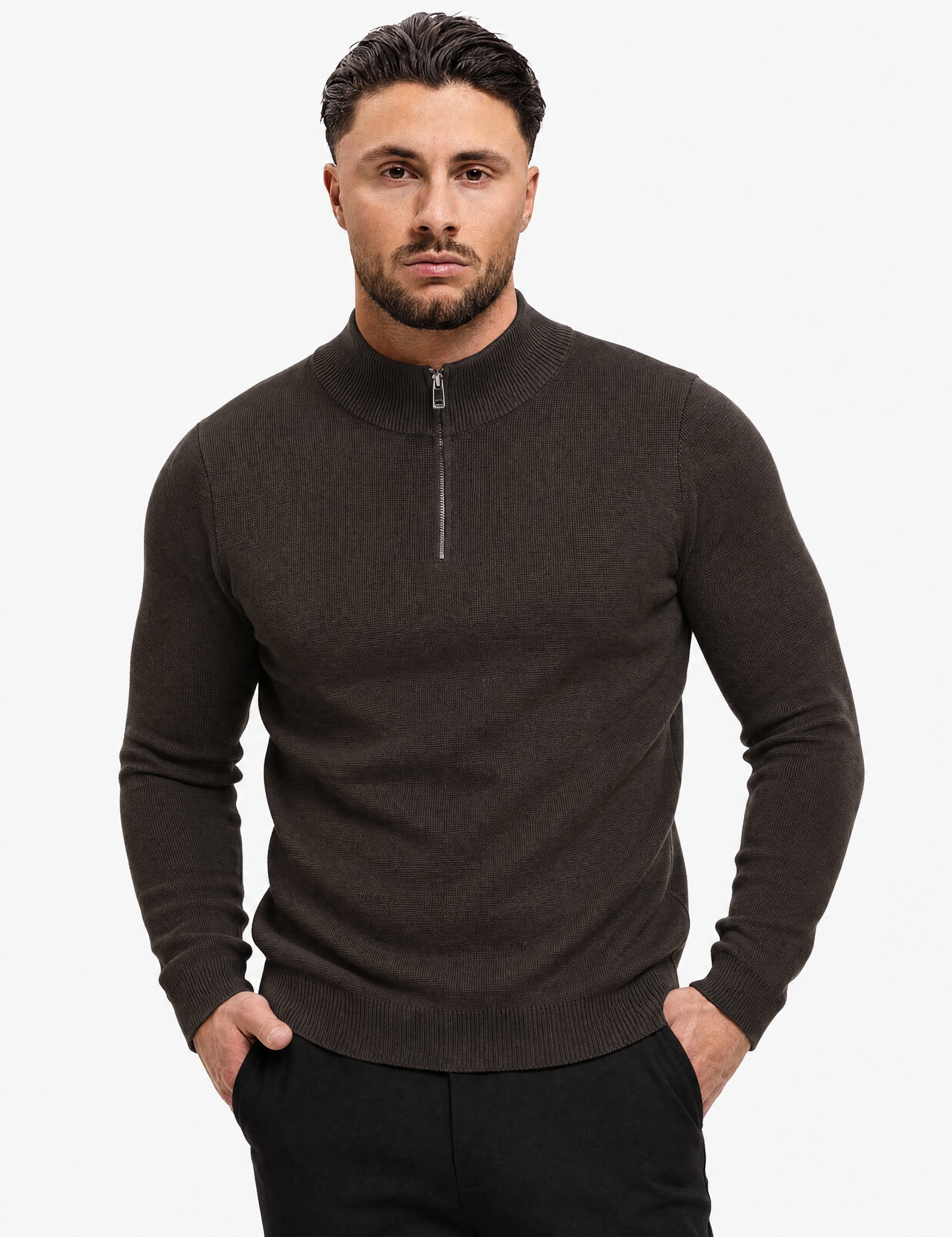 Half Zip Knit Dark Brown - handen in zak