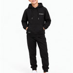 Richesse Capitan Hoodie JR Black - voorkant op model