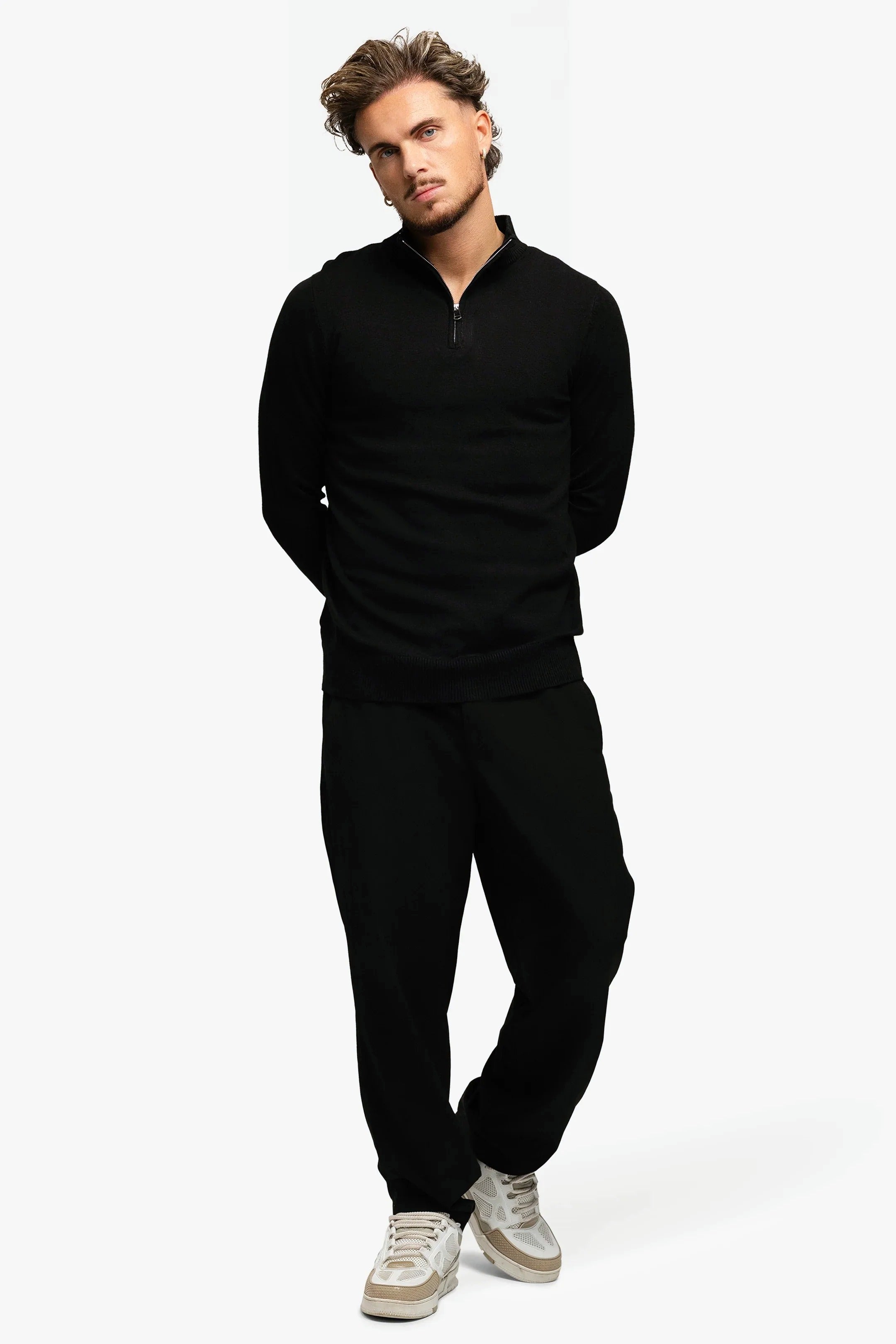 Knitted Zipper Black