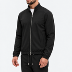 MONZA jacket zwart – schuin van voren, complete set met bijpassende pants (studio)