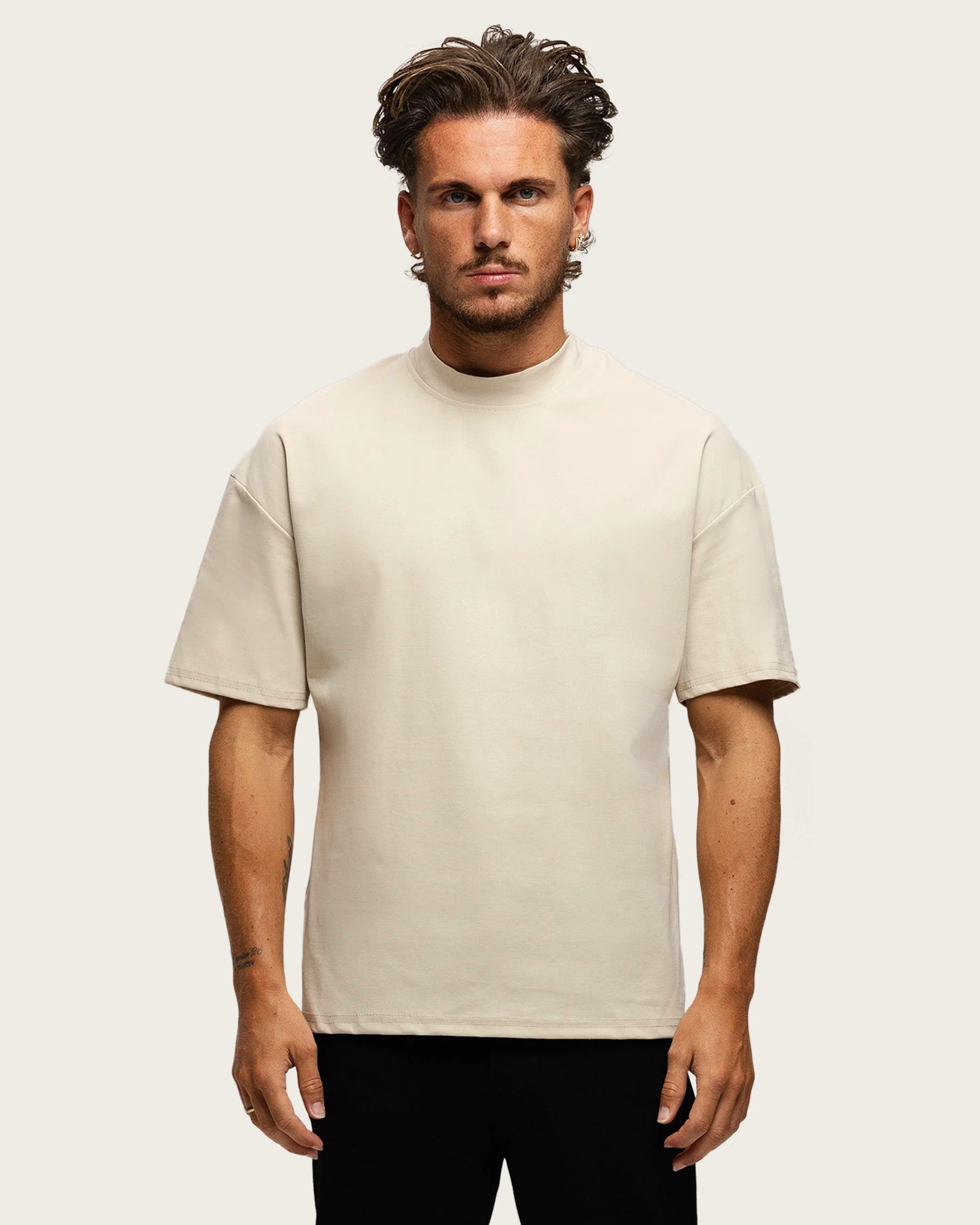 ESSENTIAL MATTE SHIRT LIGHT BEIGE