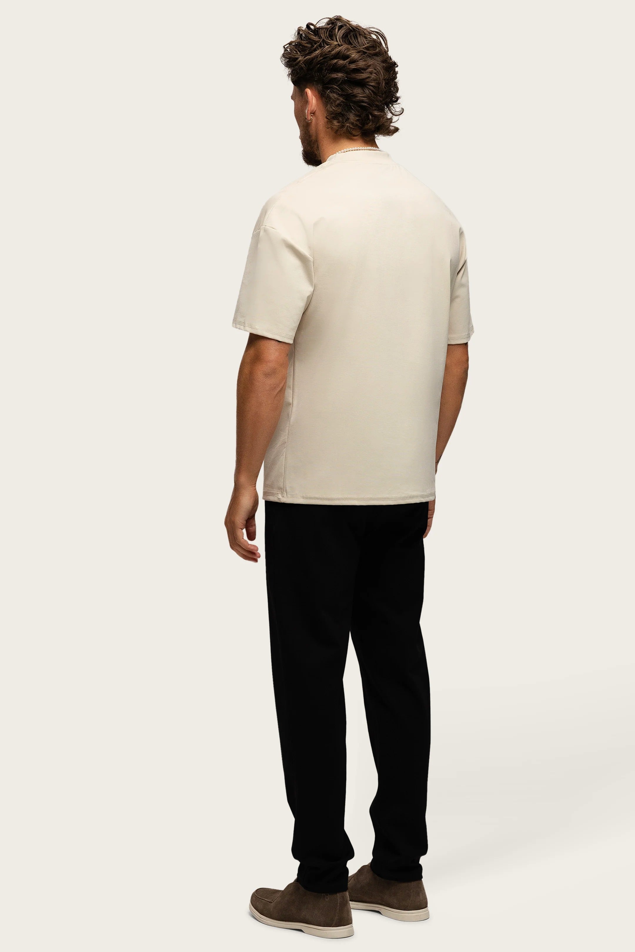 ESSENTIAL MATTE SHIRT LIGHT BEIGE
