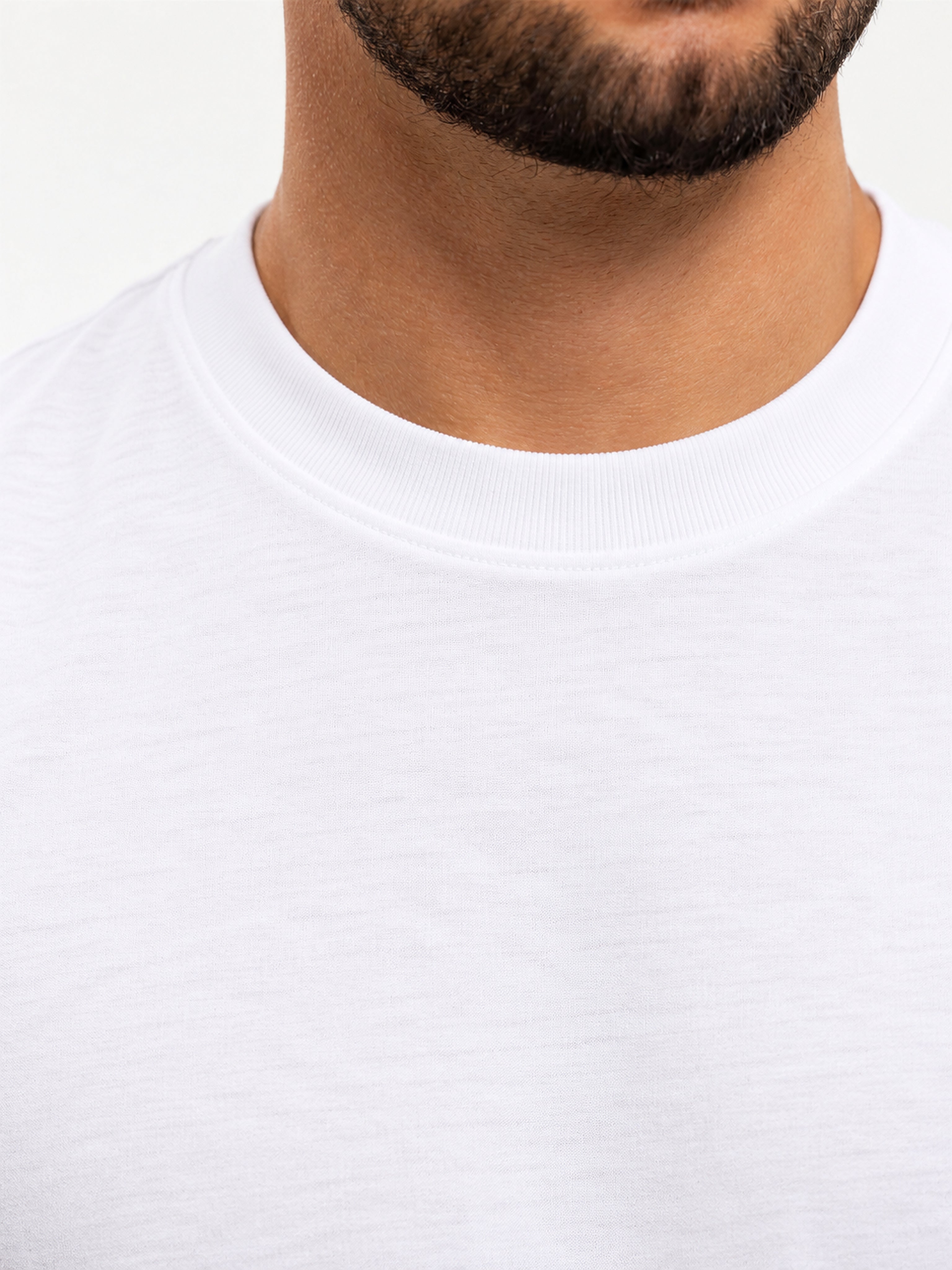 RK Blank Tee White Slimfit - detail